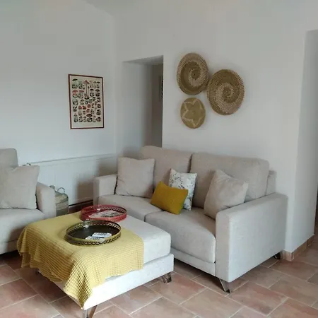Masia El Sombrial De San Lorenzo Lodge